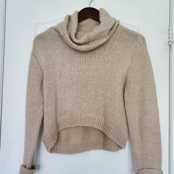 H&M Sweaters - H&M | Divided Beige Knit Turleneck